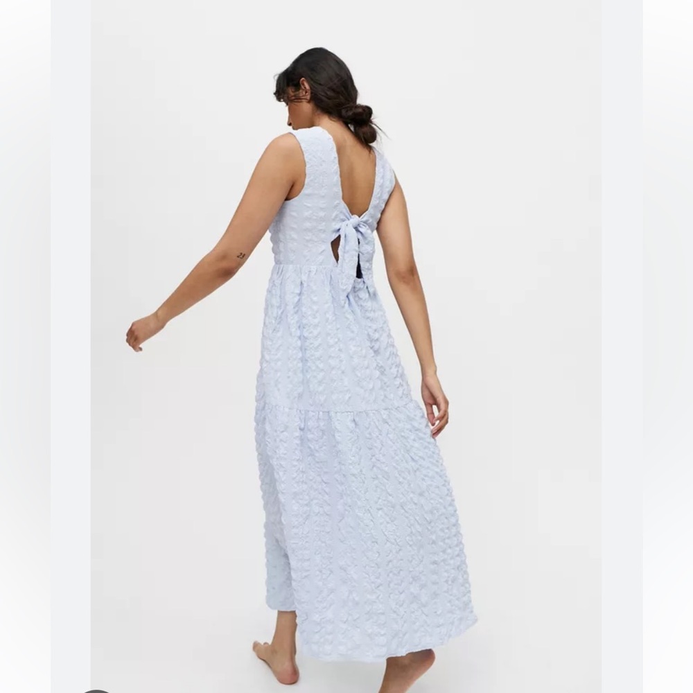 En Saison from Urban Outfitters Georgia Tie-Back MIDI Dress size Medium